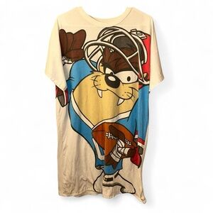 Vintage 90s flirts taz shirt